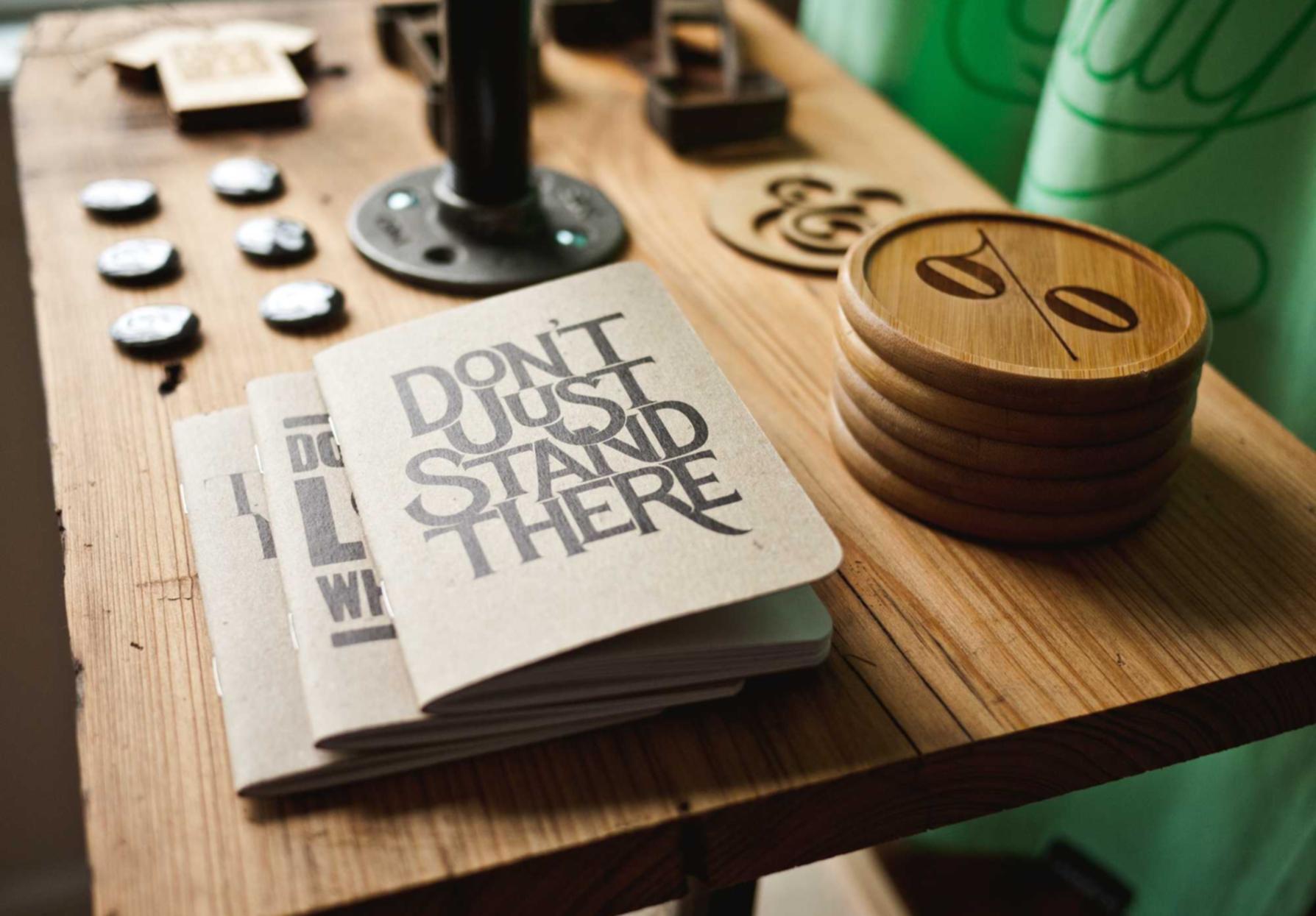 VX小号买卖：农村小燕子账号怎么注册