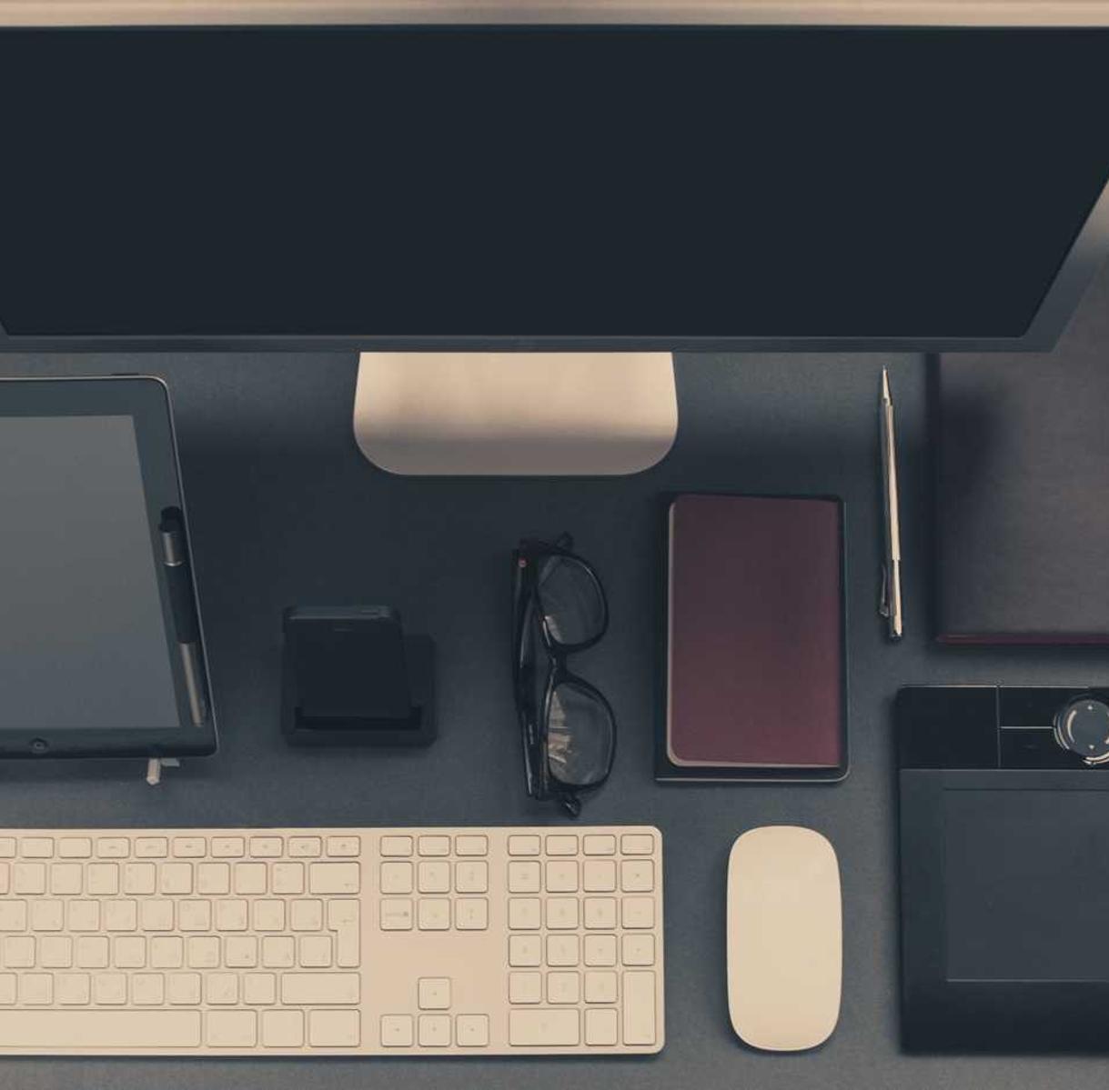 买卖微信号:实名认证如何提升金融服务质量